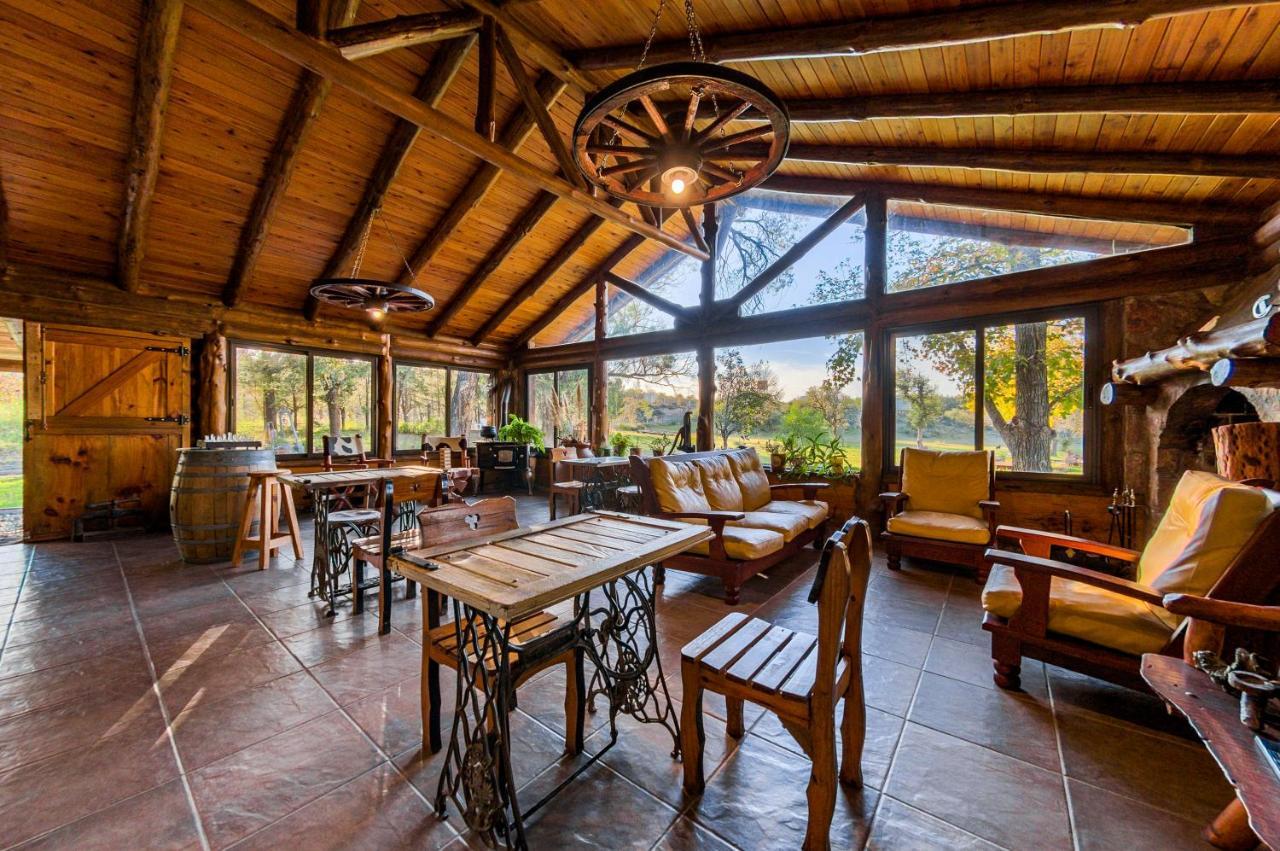 Campo de lujo Glamping Tica Nativo Villa Carlos Paz